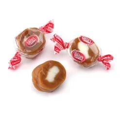 Goetze's Caramel Creams Bulls Eyes Candy - Vanilla: 5LB Bag