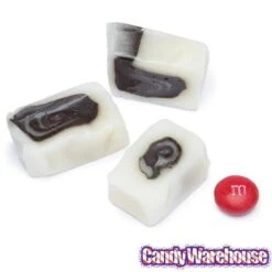 Licorice Mint Swirl Caramel Cubes: 2KG Bag 5 Licorice Mint Swirl Caramel Cubes: 2KG Bag -Best Candy Store licorice mint swirl caramel cubes 2kg bag candy warehouse 3