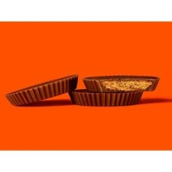 Reese's Thins Milk Chocolate Peanut Butter Cups Candy: 7.37-Ounce Bag 10 Reese's Thins Milk Chocolate Peanut Butter Cups Candy: 7.37-Ounce Bag -Best Candy Store reese s thins milk chocolate peanut butter cups candy 7 37 ounce bag candy warehouse 5
