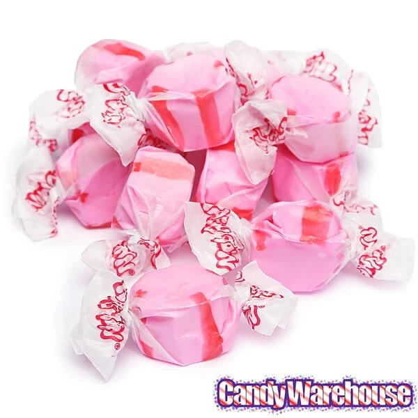 Salt Water Taffy - Cherry: 2.5LB Bag 4 Salt Water Taffy - Cherry: 2.5LB Bag - Image 4